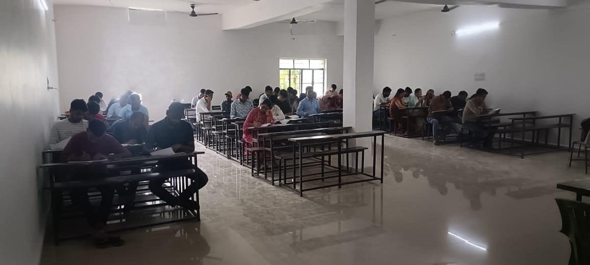 Student Anjali Mishra - B.Pharm